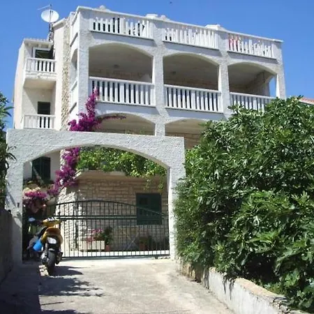 In With Sea View, Terrace, Air Conditioning, Wifi 5121-5 * Bol