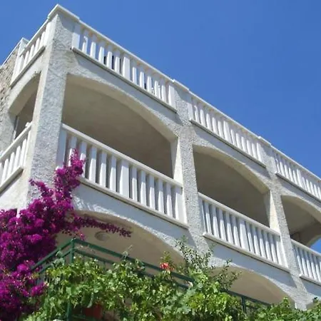 Apartment In With Sea View, Terrace, Air Conditioning, Wifi 5121-5