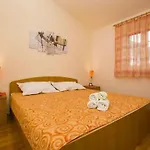 In With Sea View, Terrace, Air Conditioning, Wifi 5121-5 Διαμέρισμα