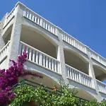 Διαμέρισμα In With Sea View, Terrace, Air Conditioning, Wifi 5121-5