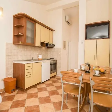 In With Sea View, Terrace, Air Conditioning, Wifi 5121-5